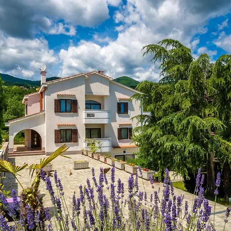 Vila Anica-opatija-poljane By Guide *