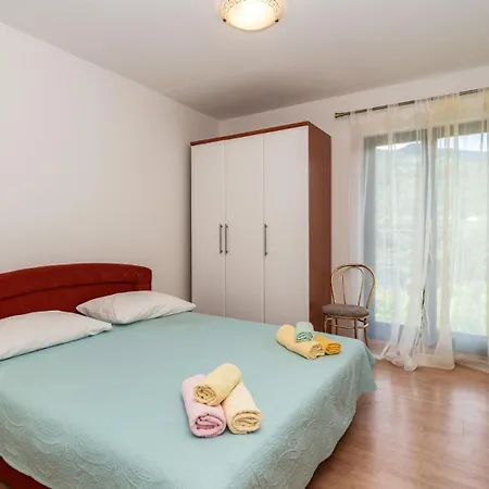 Anica-opatija-poljane By Guide Vila Ičići